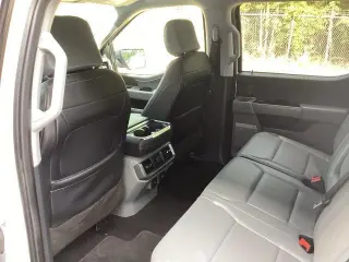 Ford F-150 2023 4x4 Lariat 4dr SuperCrew 5.5 ft. SB