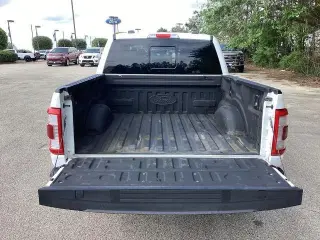 Ford F-150 2023 4x4 Lariat 4dr SuperCrew 5.5 ft. SB