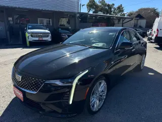 2023 Cadillac CT4 Premium Luxury