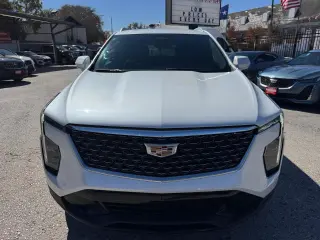 2024 Cadillac XT4 Premium Luxury AWD