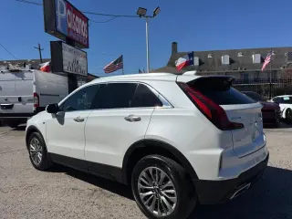 2024 Cadillac XT4 Premium Luxury AWD