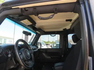 Jeep Wrangler JK Unlimited 2018 4x4 Sport 4dr SUV