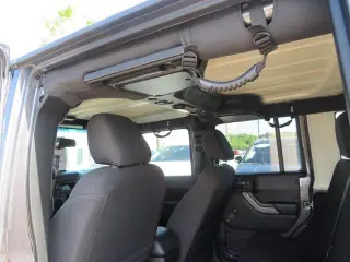Jeep Wrangler JK Unlimited 2018 4x4 Sport 4dr SUV