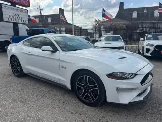 2022 Ford Mustang GT Premium Coupe