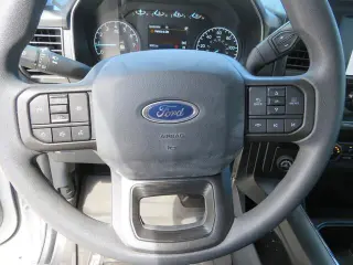 Ford F-150 2022 4x2 XL 4dr SuperCrew 5.5 ft. SB