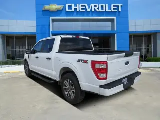 Ford F-150 2022 4x2 XL 4dr SuperCrew 5.5 ft. SB