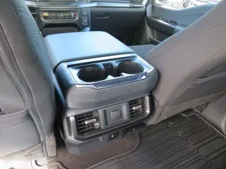 Ford F-150 2022 4x2 XL 4dr SuperCrew 5.5 ft. SB