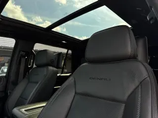 2021 GMC Yukon Denali 2WD