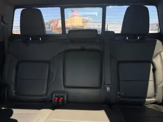 2022 GMC Sierra 1500 SLT Crew Cab 4WD