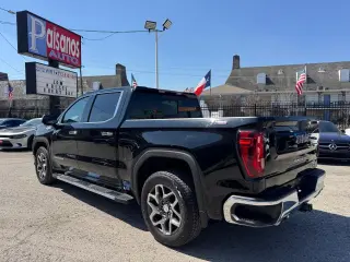 2023 GMC Sierra 1500 SLT Crew Cab 4WD