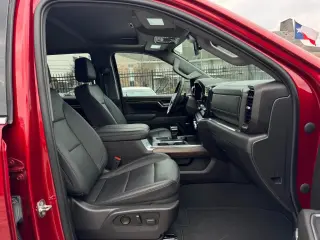 2024 GMC Sierra 1500 SLT Crew Cab 4WD