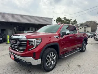 2024 GMC Sierra 1500 SLT Crew Cab 4WD