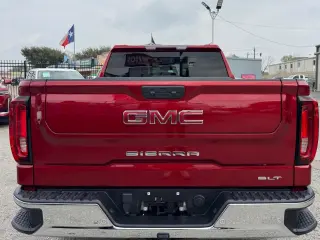 2024 GMC Sierra 1500 SLT Crew Cab 4WD