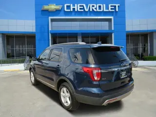 Ford Explorer 2017 AWD XLT 4dr SUV