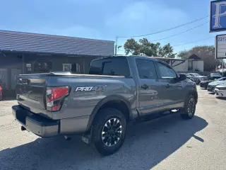 2021 Nissan Titan Platinum Reserve Crew Cab 4WD