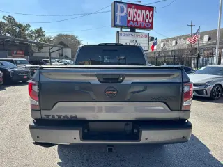 2021 Nissan Titan Platinum Reserve Crew Cab 4WD