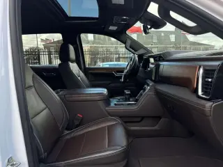 2023 GMC Sierra 1500 Denali Crew Cab Short Box 4WD