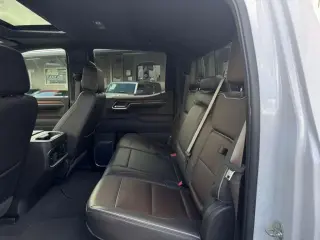 2023 GMC Sierra 1500 Denali Crew Cab Short Box 4WD