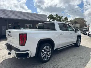 2023 GMC Sierra 1500 Denali Crew Cab Short Box 4WD