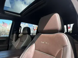 2023 GMC Sierra 1500 Denali Crew Cab Short Box 4WD