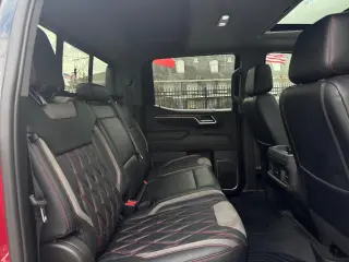 2022 Chevrolet Silverado 1500 RST Crew Cab 4WD