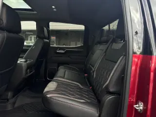 2022 Chevrolet Silverado 1500 RST Crew Cab 4WD