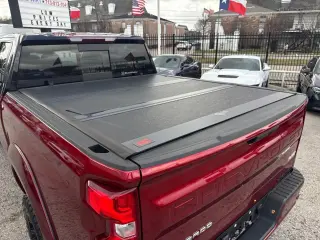 2022 Chevrolet Silverado 1500 RST Crew Cab 4WD