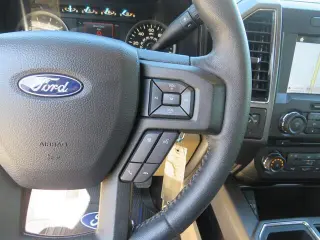 Ford F-150 2018 4x2 XL 4dr SuperCrew 5.5 ft. SB