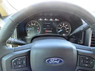 Ford F-150 2018 4x2 XL 4dr SuperCrew 5.5 ft. SB