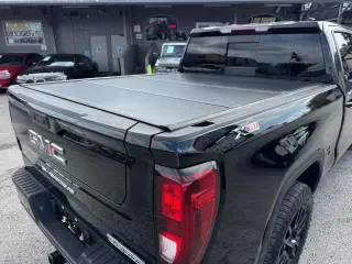 2023 GMC Sierra 1500 Elevation Crew Cab 4WD