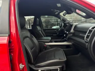 2023 RAM 1500 Laramie Crew Cab SWB 4WD