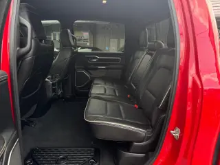 2023 RAM 1500 Laramie Crew Cab SWB 4WD