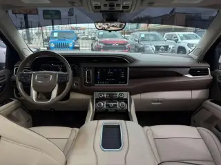 2021 GMC Yukon XL Denali 2WD