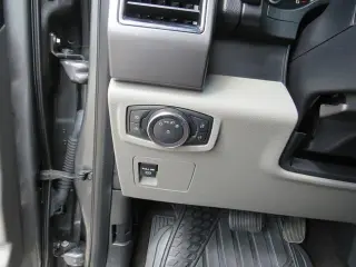 Ford F-150 2018 4x2 XLT 4dr SuperCrew 5.5 ft. SB