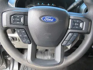 Ford F-150 2018 4x2 XLT 4dr SuperCrew 5.5 ft. SB