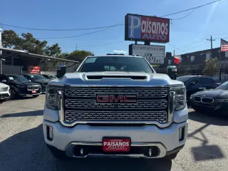 2020 GMC Sierra 2500HD Denali Crew Cab 4WD