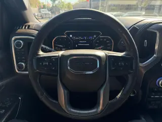 2020 GMC Sierra 2500HD Denali Crew Cab 4WD