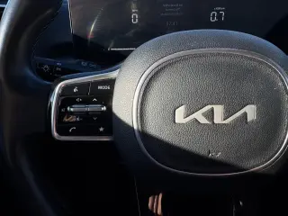 2024 Kia Sorento S 2WD