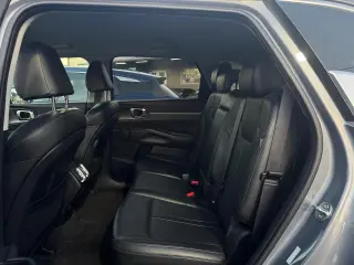 2024 Kia Sorento S 2WD