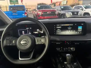 2025 Nissan Kicks SV 4WD
