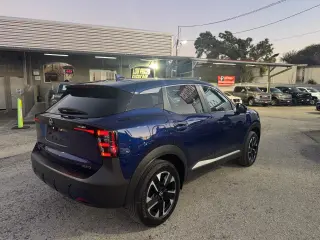 2025 Nissan Kicks SV 4WD