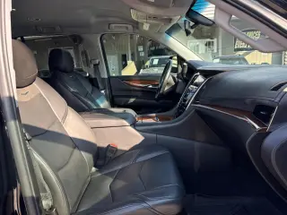 2019 Cadillac Escalade Standard 2WD