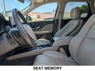 Lincoln Corsair 2022 Reserve 4dr SUV