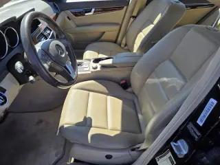 Mercedes-Benz C-Class 2013 AWD C 300 Luxury 4MATIC 4dr Sedan