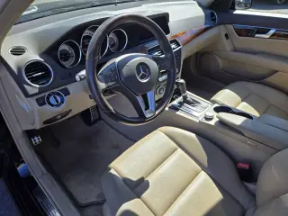 Mercedes-Benz C-Class 2013 AWD C 300 Luxury 4MATIC 4dr Sedan