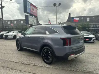 2024 Kia Sorento S 2WD