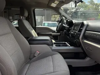 2019 Ford F-250 SD XLT Crew Cab 4WD
