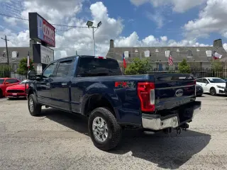 2019 Ford F-250 SD XLT Crew Cab 4WD
