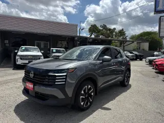 2025 Nissan Kicks SV 4WD
