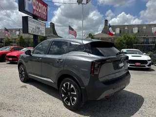 2025 Nissan Kicks SV 4WD
